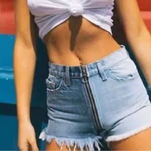 Revice Split Two-Tone Zip Around Fly Distressed Denim Jean Shorts Size 27